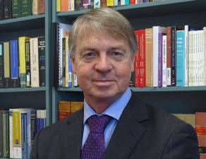 Prof Reid Mortensen